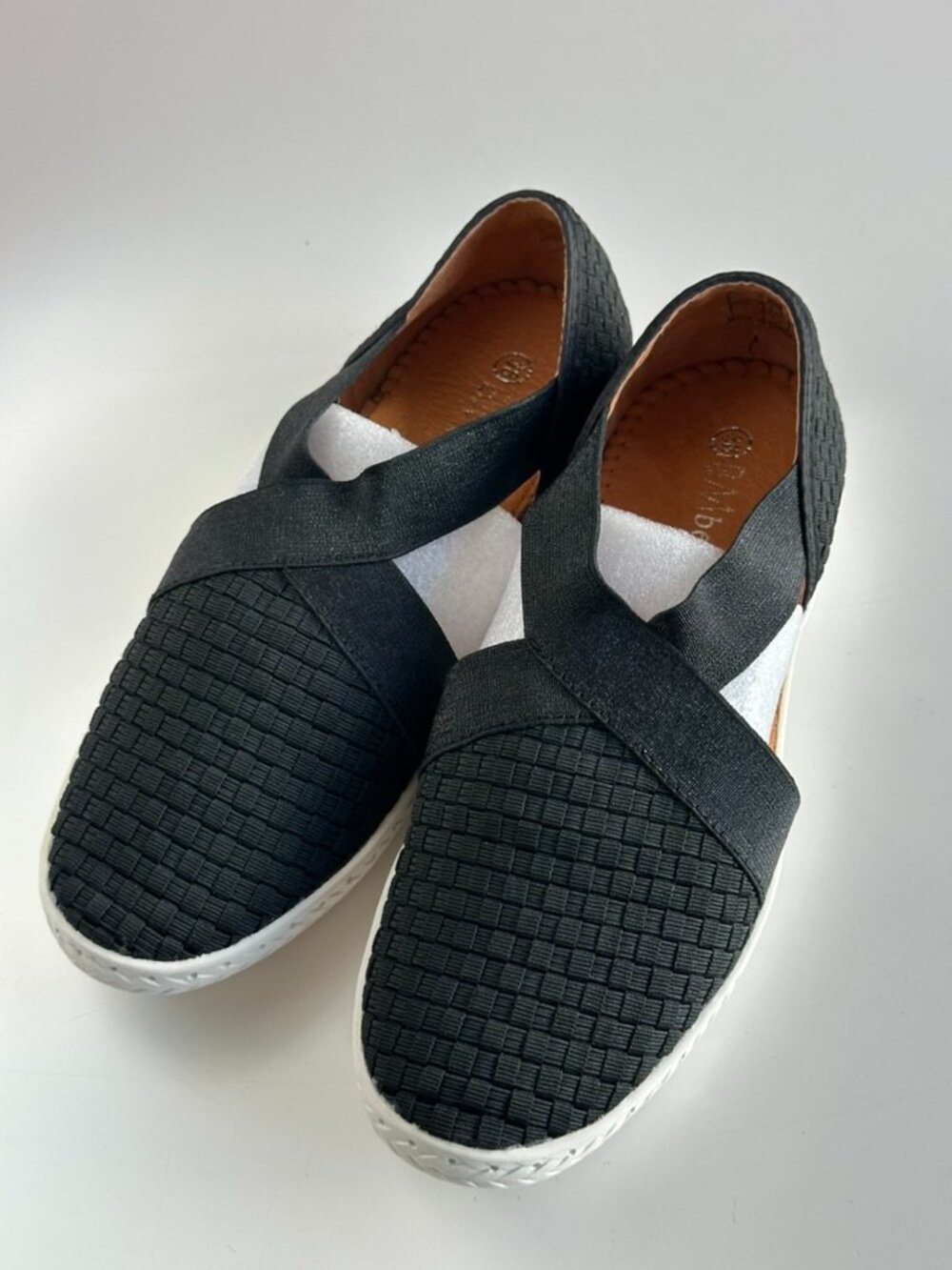 Bernie Mev New Comfort Sandals Black Woven Size 7